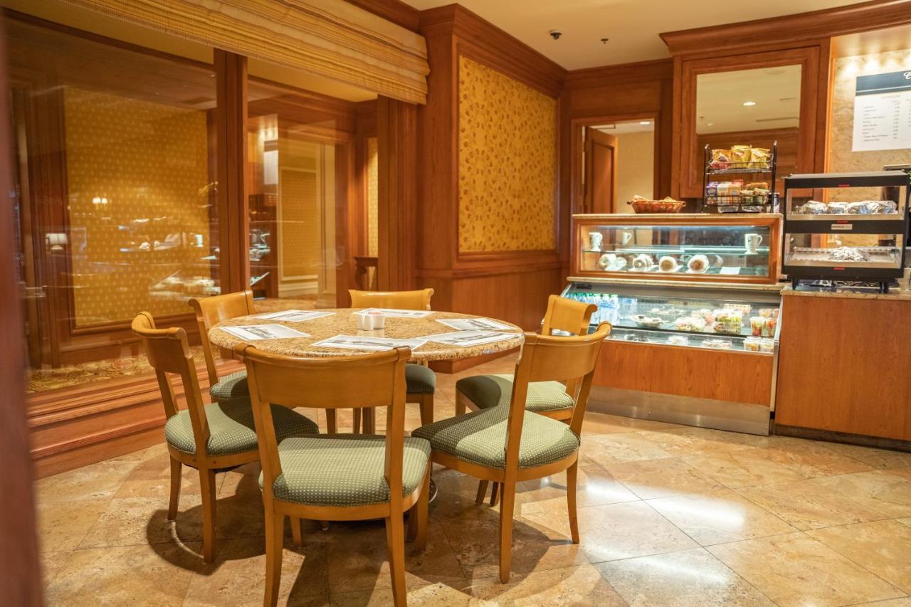 Little America Hotel & Resort Τσεγιέν Εξωτερικό φωτογραφία
